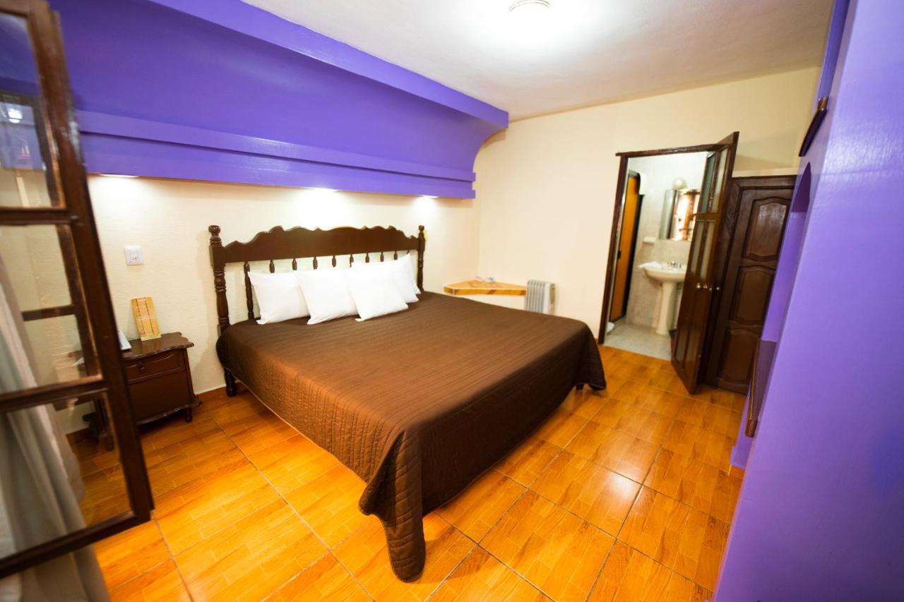 Hotel D'Monica San Cristóbal de Las Casas Dış mekan fotoğraf