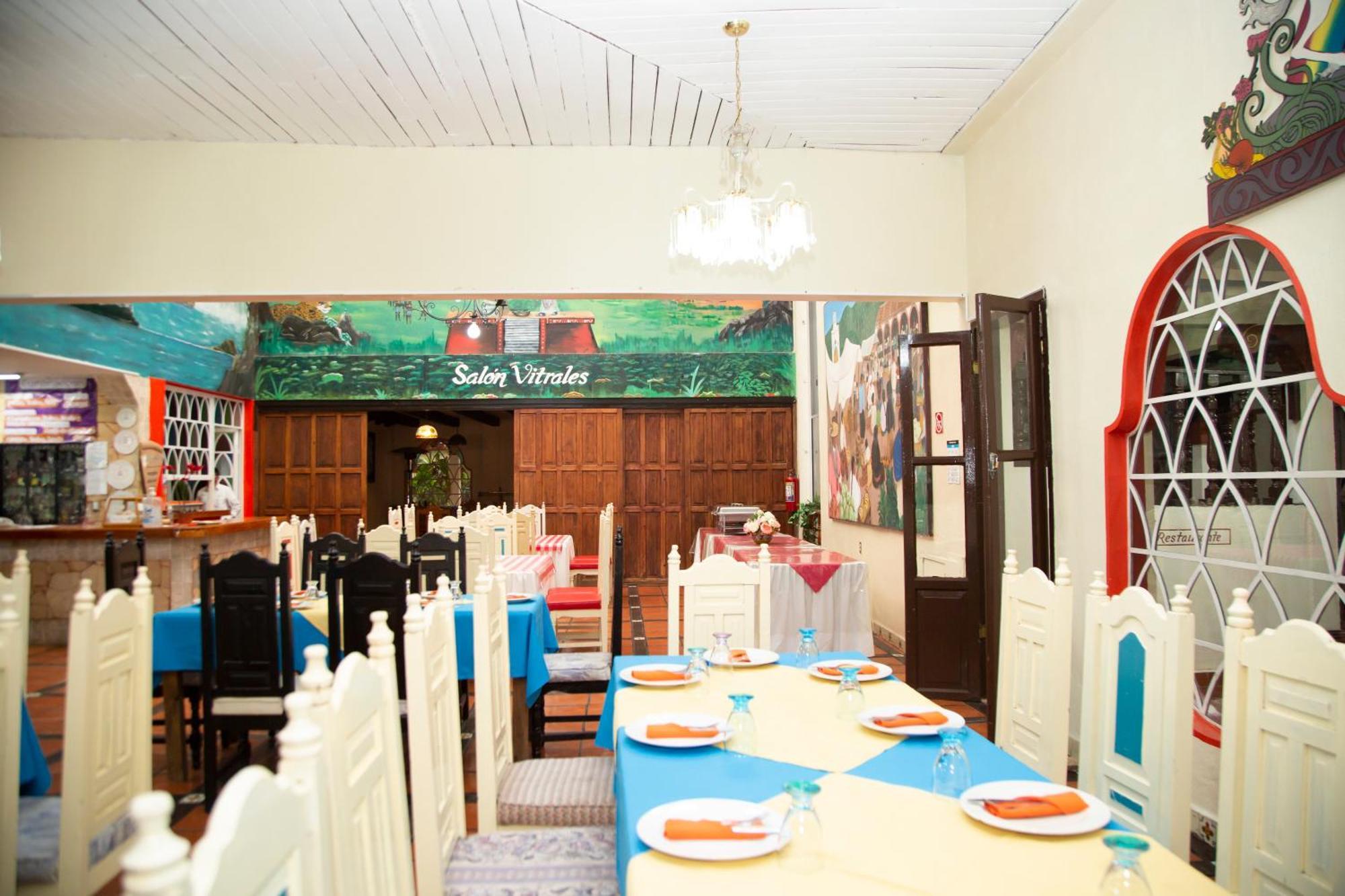 Hotel D'Monica San Cristóbal de Las Casas Dış mekan fotoğraf