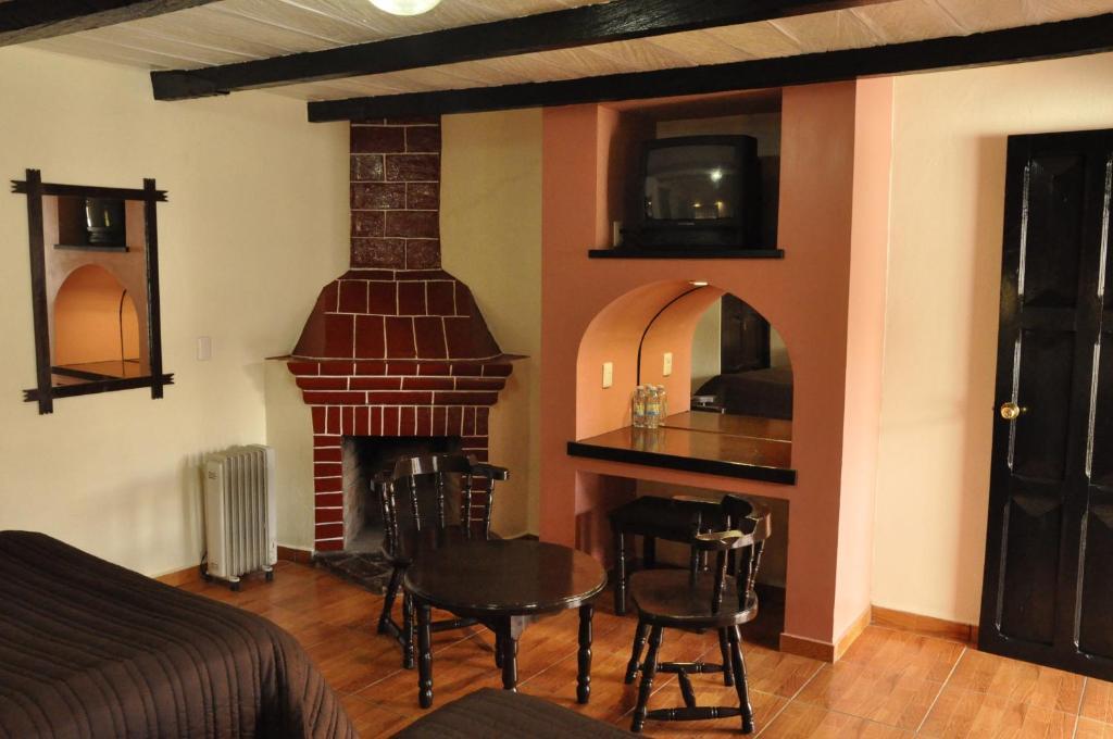 Hotel D'Monica San Cristóbal de Las Casas Dış mekan fotoğraf
